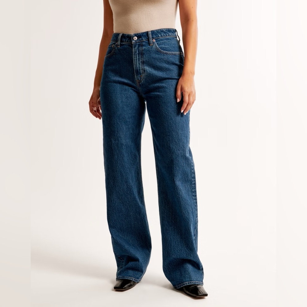 Abercrombie Curve Love High Rise 90s Relaxed Jeans